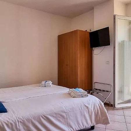 Готель Casa Marinella Мальчезіне