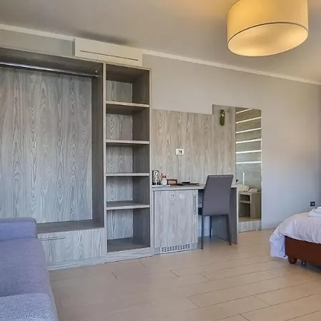 Casa Marinella 호텔 3*