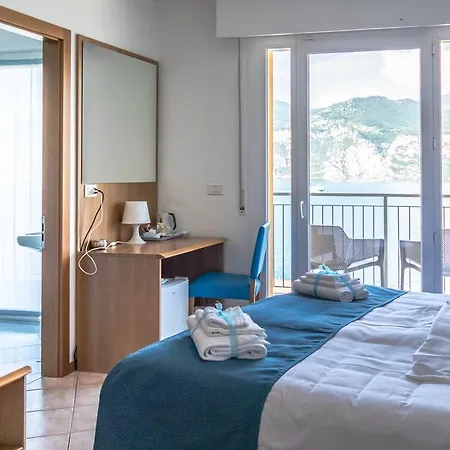 Casa Marinella 호텔 3*