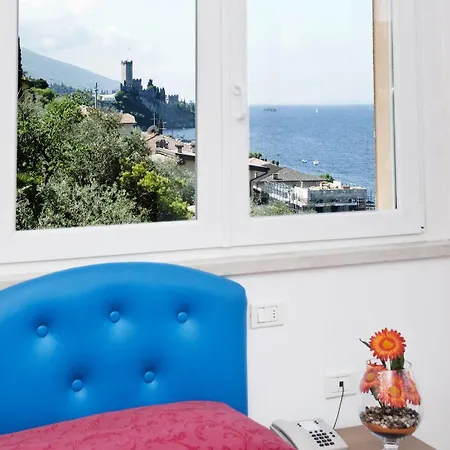 Casa Marinella 호텔 말세진느